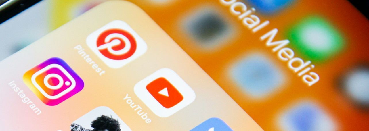 Understanding in social media